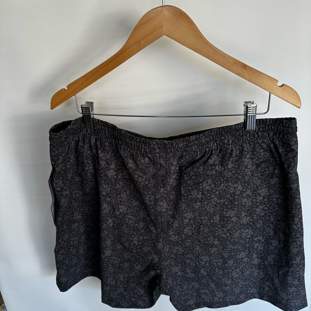 Quince Dark Gray men’s bathing suit.